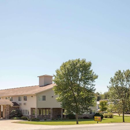 Hotel Super 8 By Wyndham Cresco Ia Zewnętrze zdjęcie