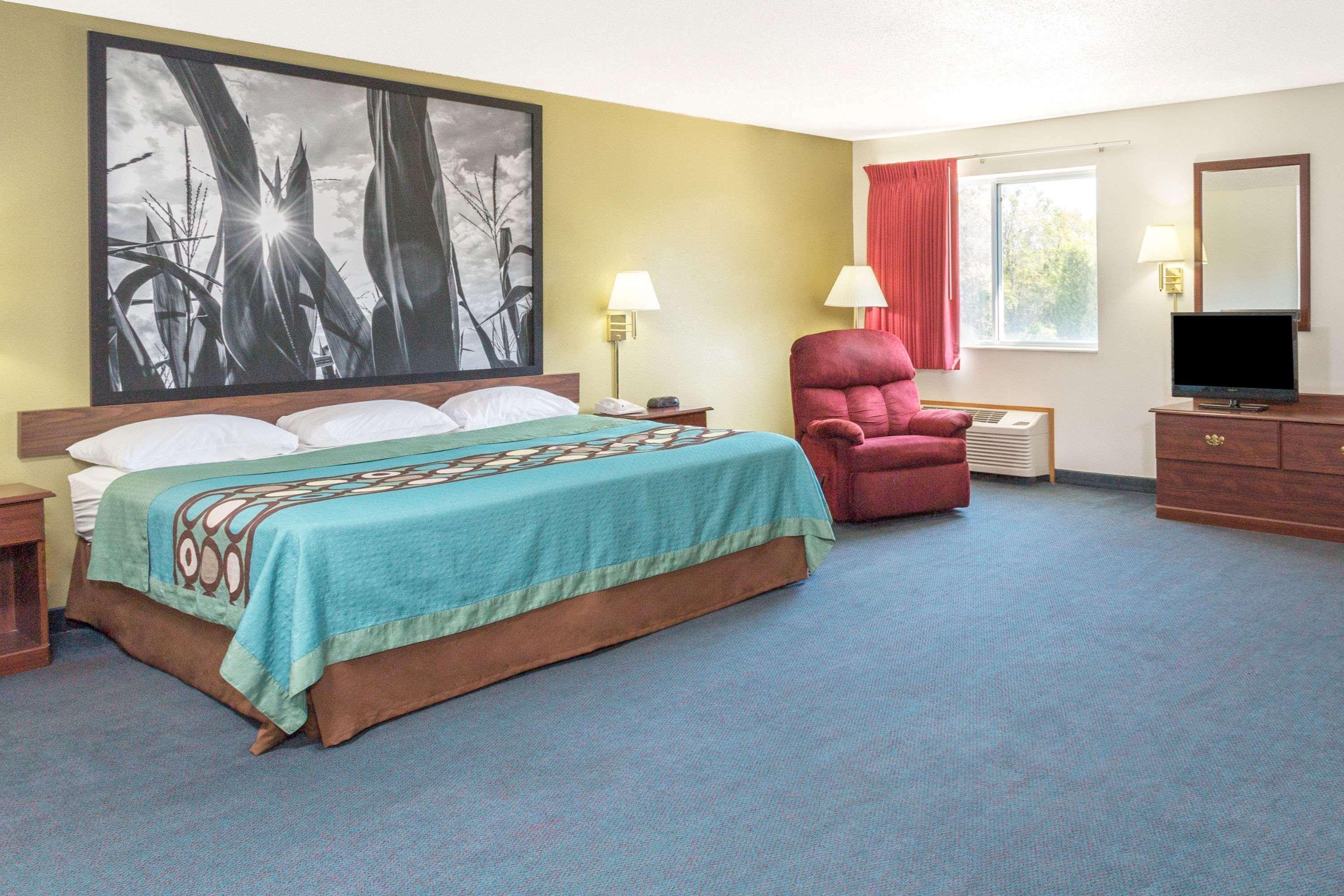 Hotel Super 8 By Wyndham Cresco Ia Zewnętrze zdjęcie