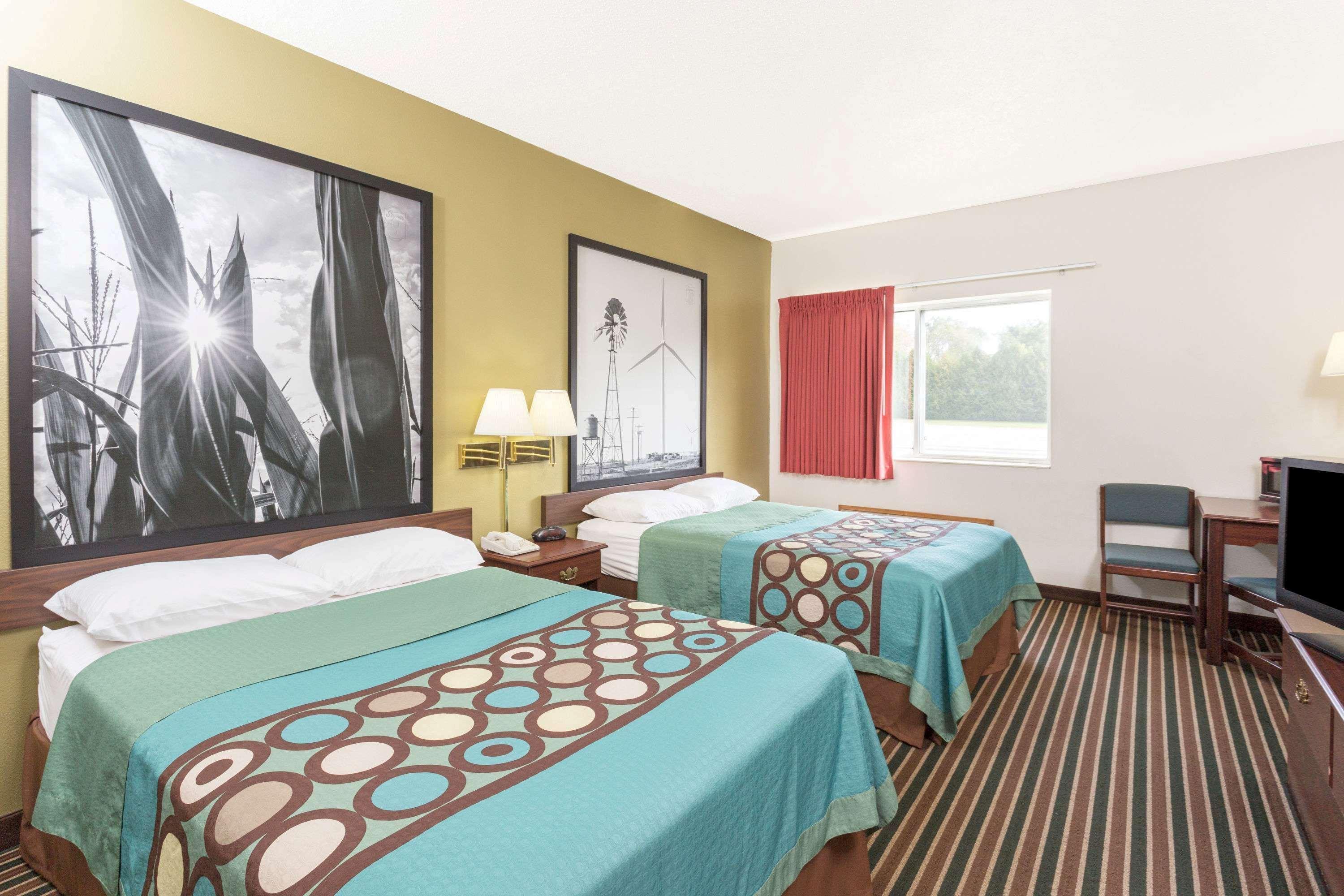 Hotel Super 8 By Wyndham Cresco Ia Zewnętrze zdjęcie